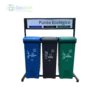 Punto ecológico de 53 litros con tres canecas de vaivén en colores reglamentarios para reciclaje institucional.
